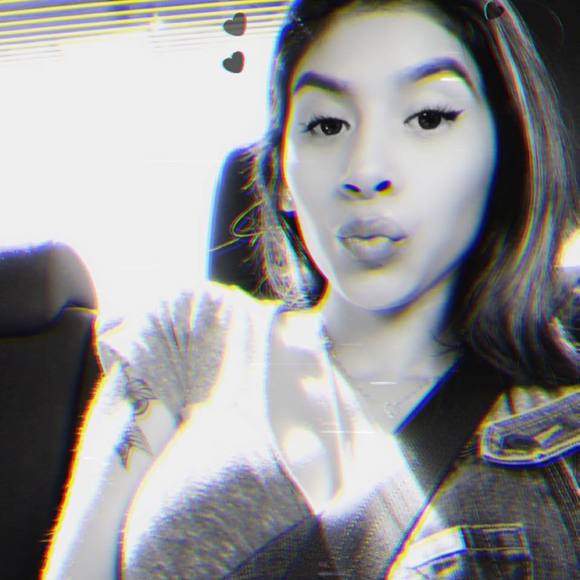 Meet your Posher, Jocelyn - Picture 1 of 1